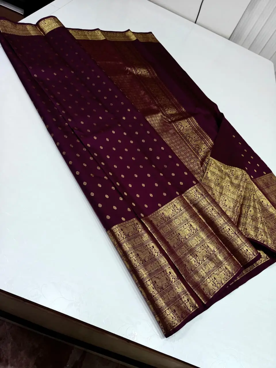 Kanchipuram Handloom Bridal Butta Zari Silk Saree